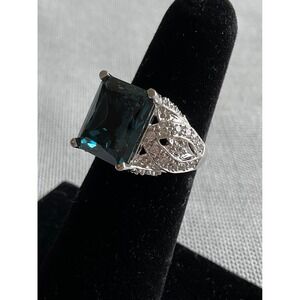 925 MEDA Sterling Silver ring size 5 blue green color stone Vintage Estate jewel
